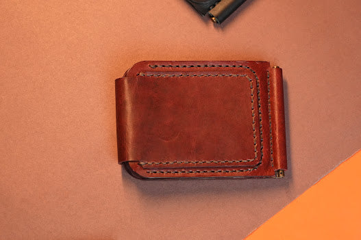 Modern Minimalist Leather Wallet with Center Cash Pin